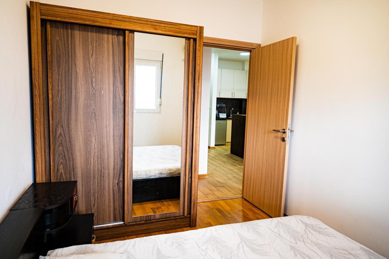 Modern Flat - Balcony & Garage Included Appartement *